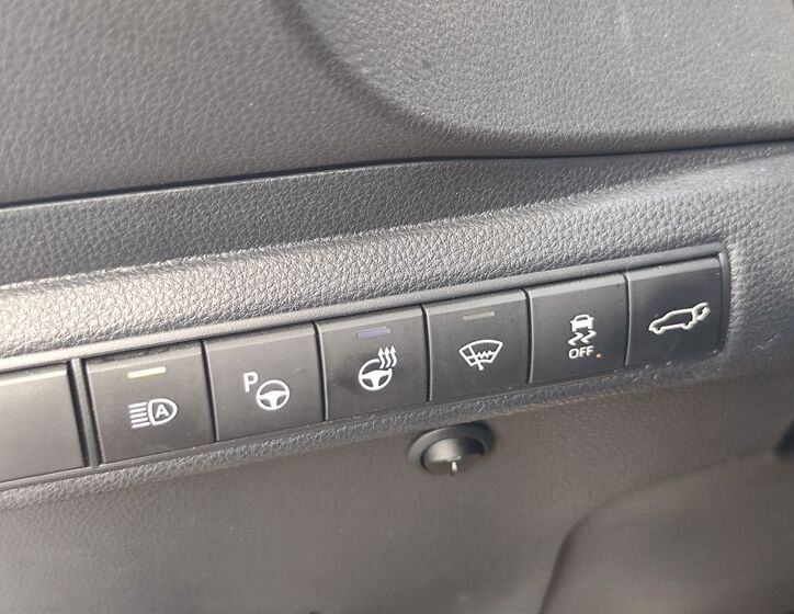 Toyota Corolla 32