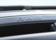 Dodge RAM 21