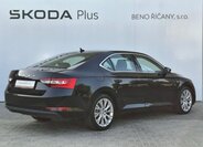Škoda Superb 10