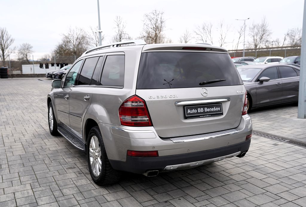 Mercedes-Benz GL