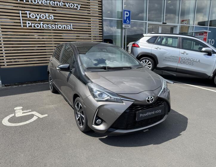 Toyota Yaris 11