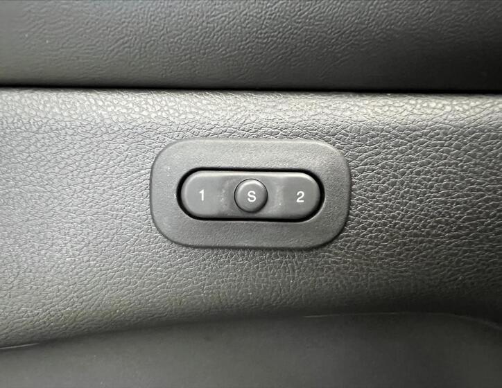 Jeep Grand Cherokee 28