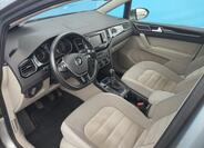 Volkswagen Golf 11