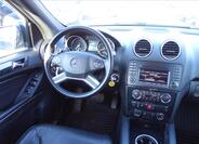 Mercedes-Benz GL 27