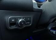 Mercedes-Benz GLB 11