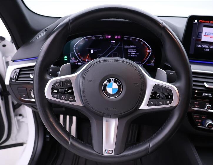 BMW Řada 5 22