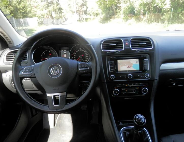 Volkswagen Golf 18