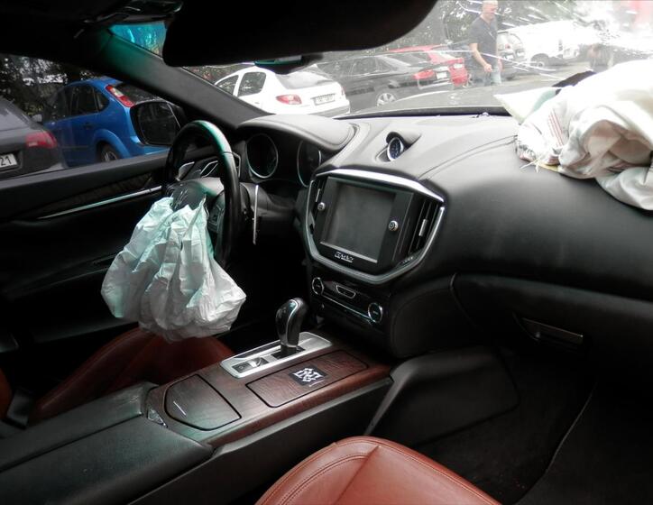 Maserati Ghibli 14