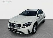 Mercedes-Benz GLA 1