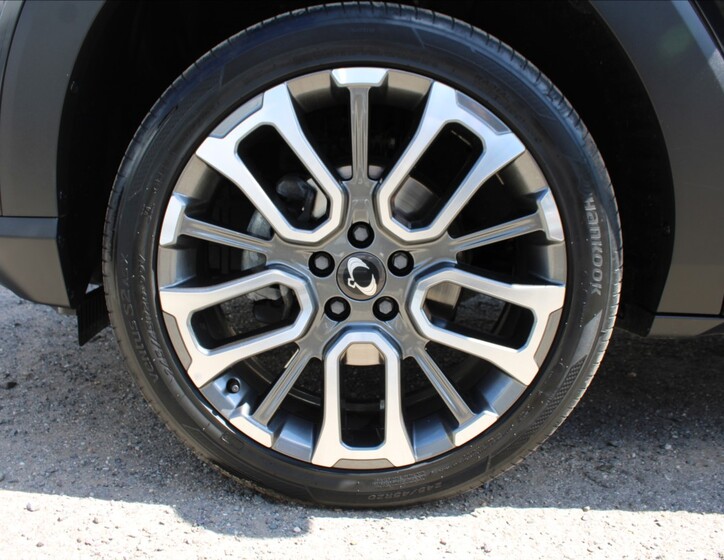SsangYong Torres 38