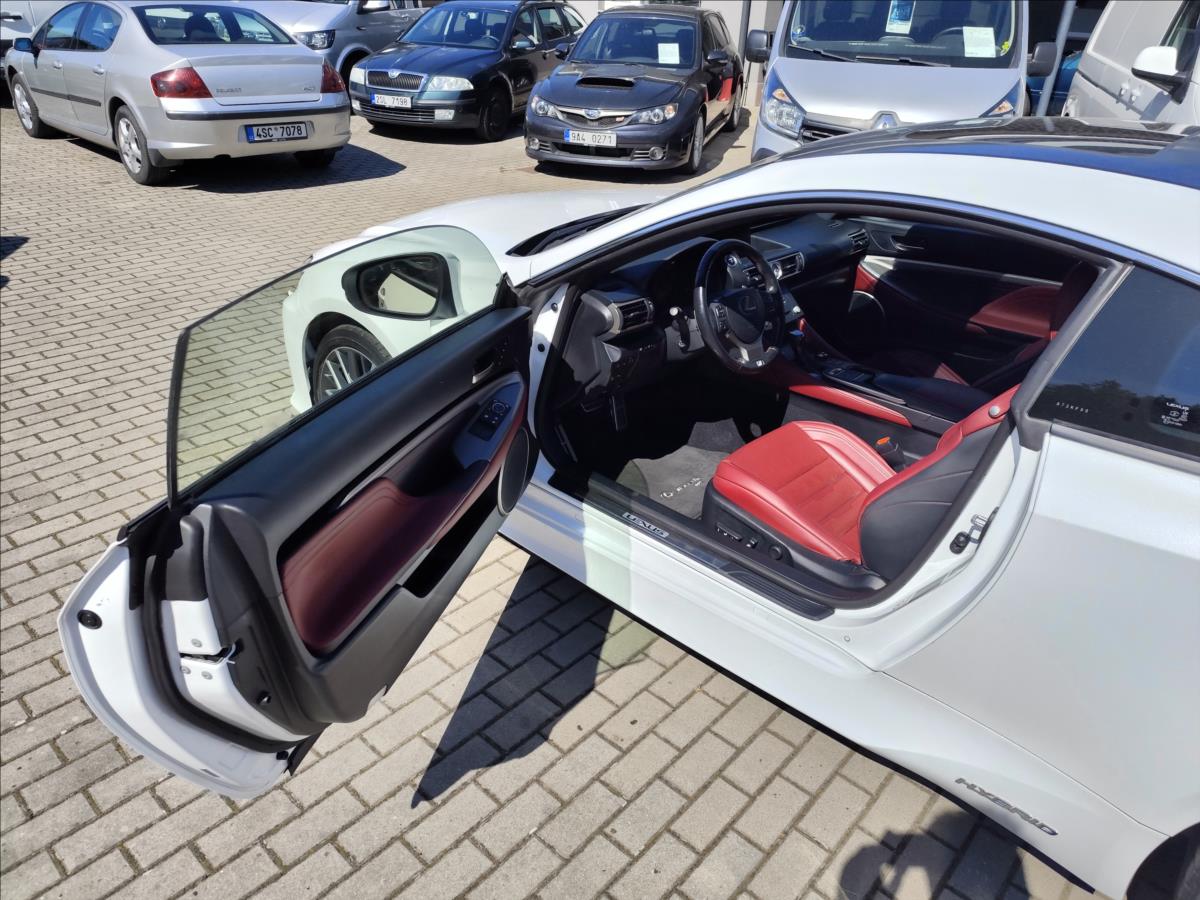 Lexus RC 300h