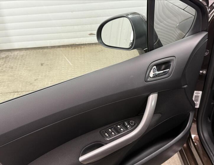 Peugeot 308 15