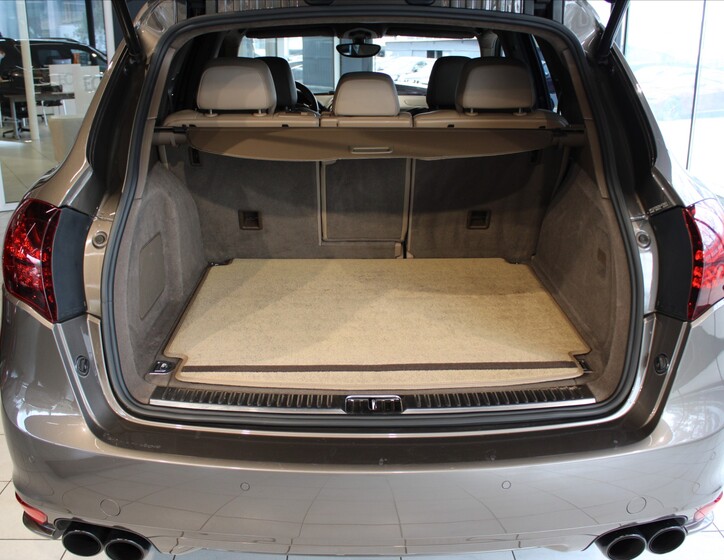 Porsche Cayenne 17