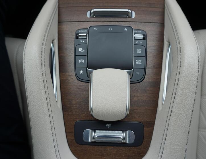 Mercedes-Benz GLS 12