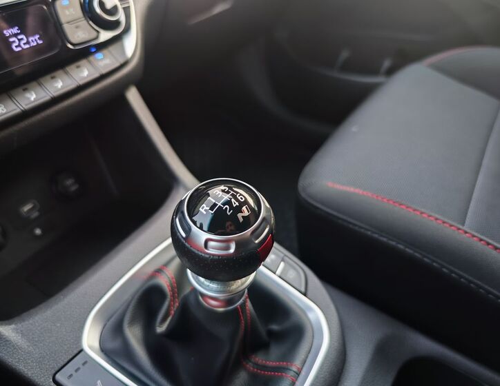 Hyundai i30 24