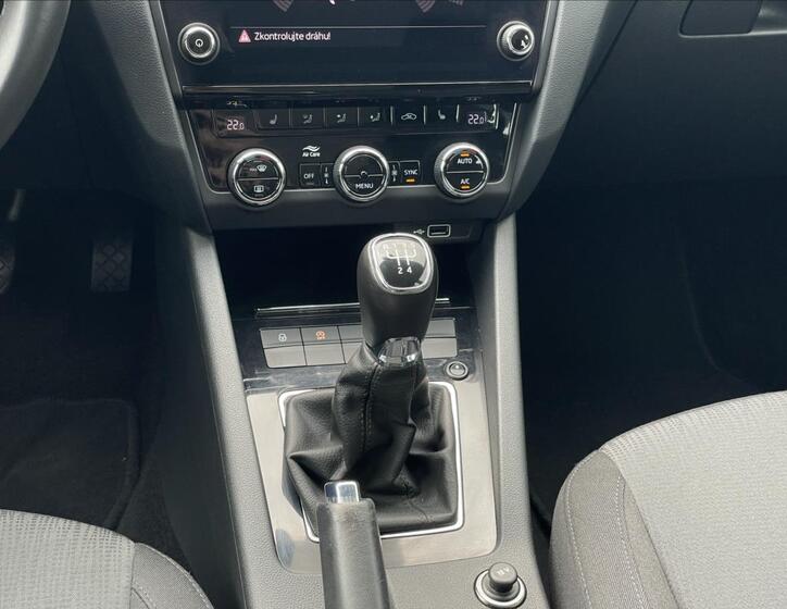 Škoda Octavia 13
