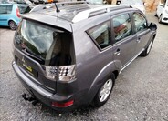 Mitsubishi Outlander 5