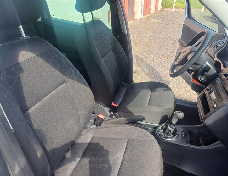 Škoda Roomster 14