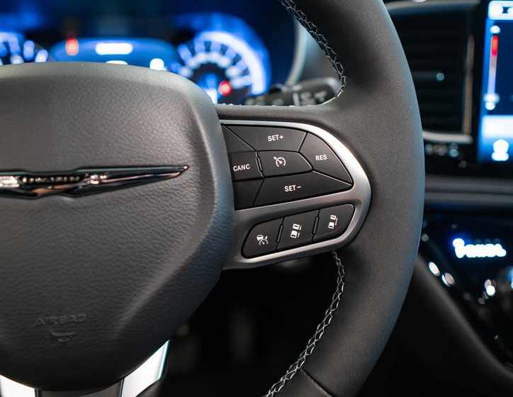 Chrysler Pacifica 20