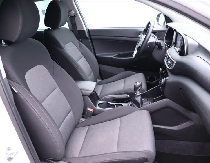 Hyundai Tucson 11