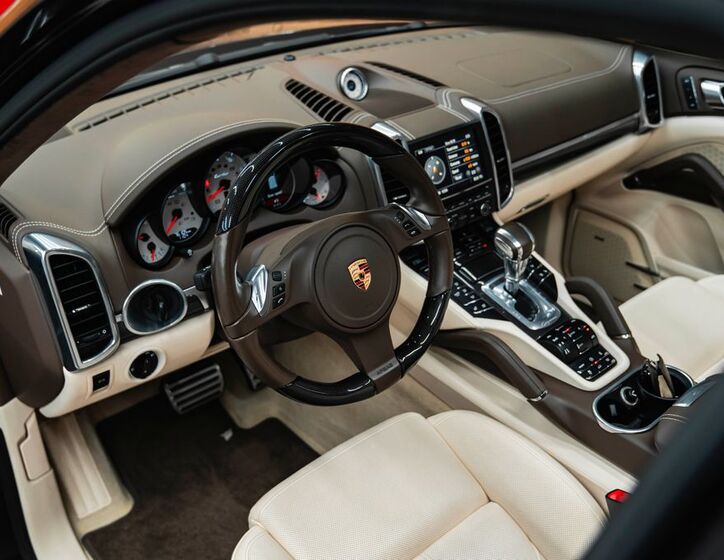 Porsche Cayenne 17
