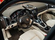Porsche Cayenne 17