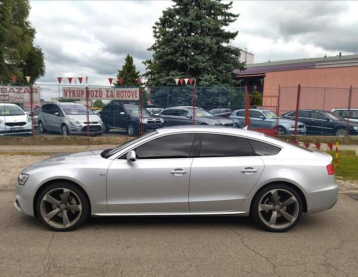 Audi A5 8