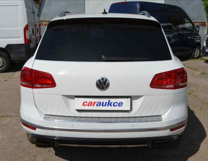 Volkswagen Touareg 5