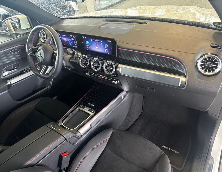 Mercedes-Benz EQB 18