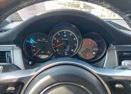 Porsche Macan 30
