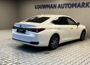 Lexus ES 300h 2
