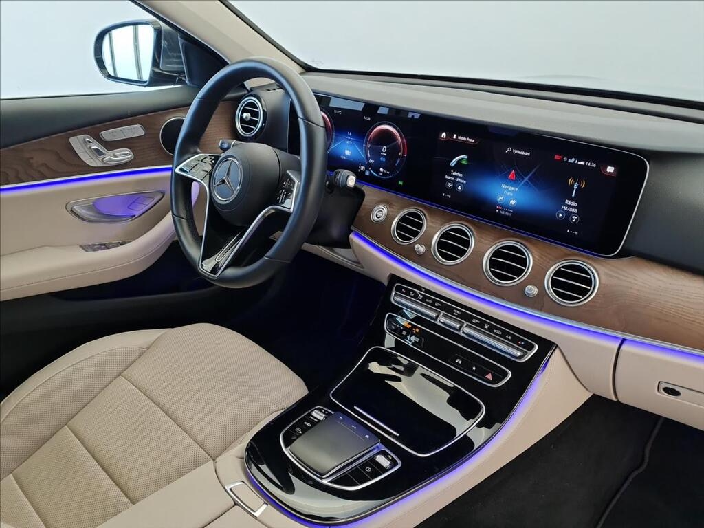 Mercedes-Benz Třídy E 18