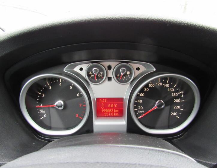 Ford Focus 13
