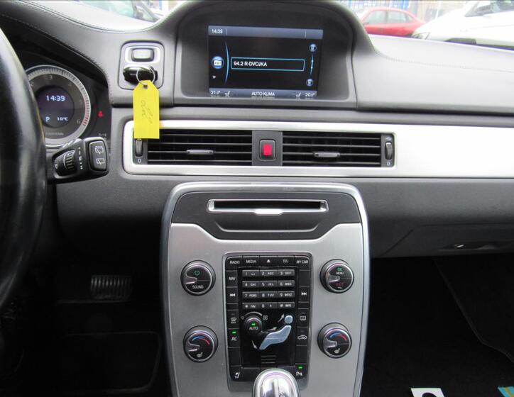 Volvo V70 15