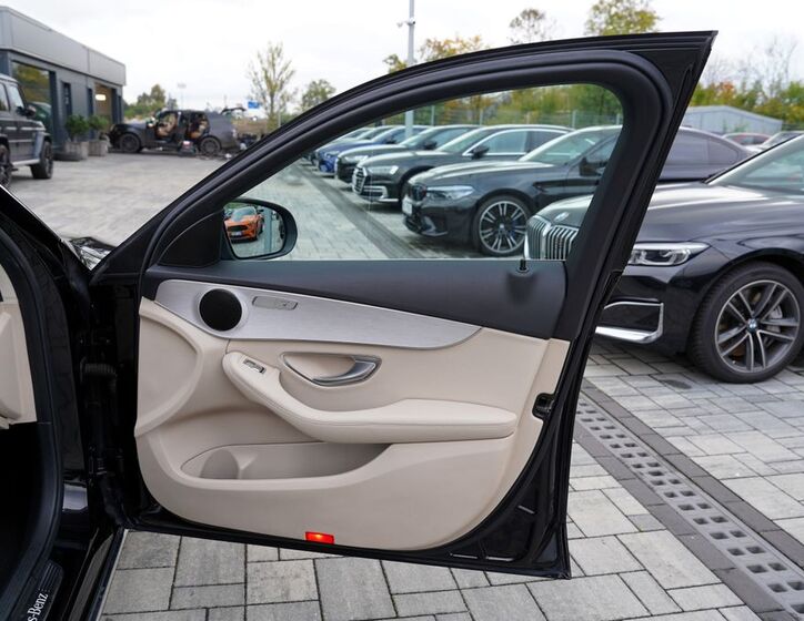 Mercedes-Benz Třídy C 21