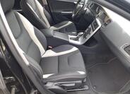 Volvo V60 14