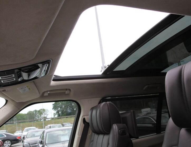 Land Rover Range Rover 50