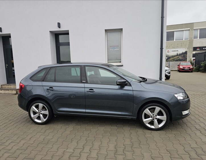 Škoda Rapid 5