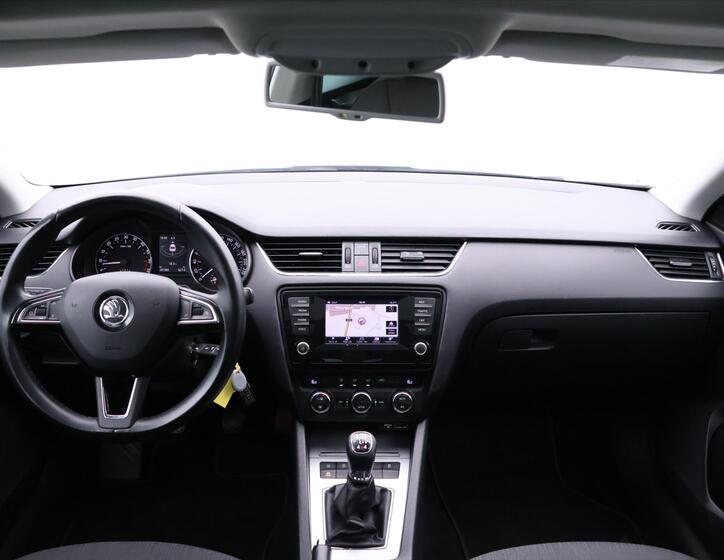 Škoda Octavia 23