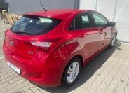 Hyundai i30 4