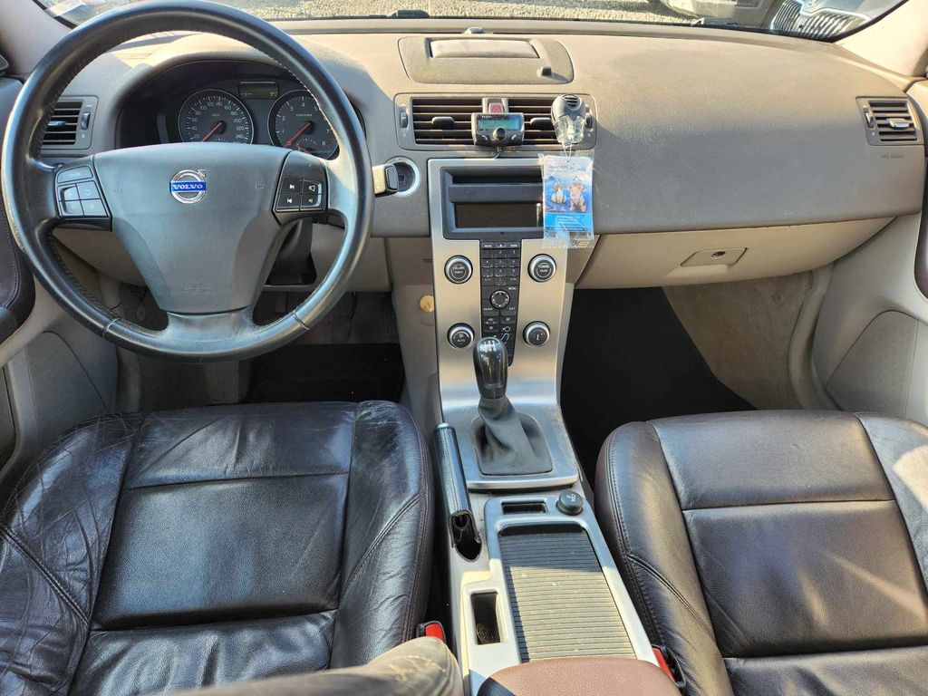 Volvo S40