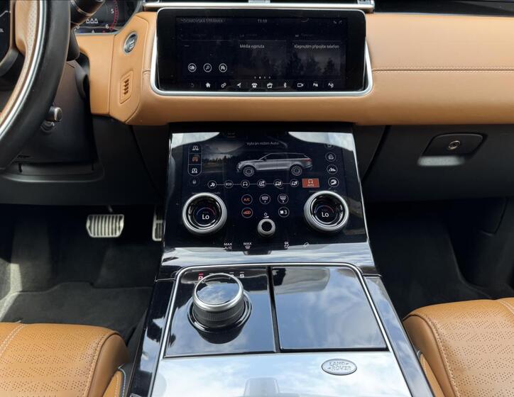 Land Rover Range Rover Velar 15