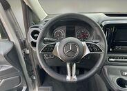 Mercedes-Benz Vito 14