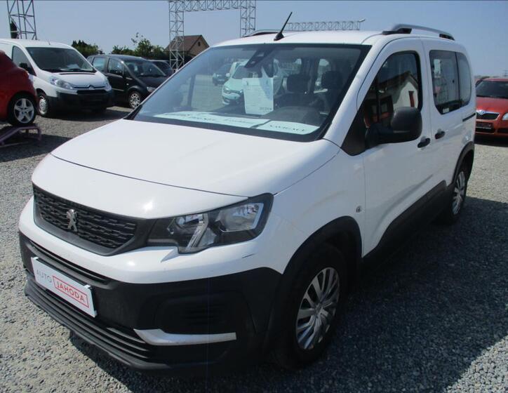 Peugeot Rifter 3