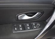 Renault Laguna 25