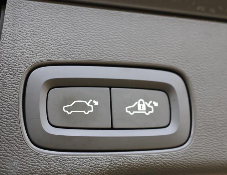 Volvo XC60 11