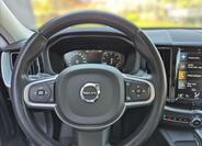 Volvo XC60 8