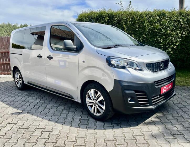 Peugeot Traveller 7