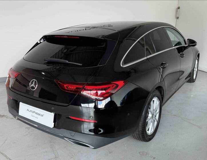 Mercedes-Benz CLA 4