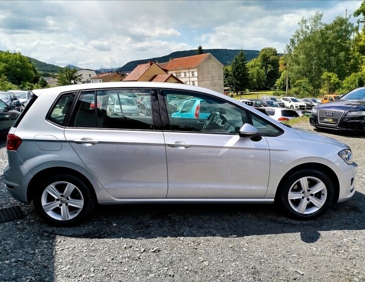 Volkswagen Golf Sportsvan 6